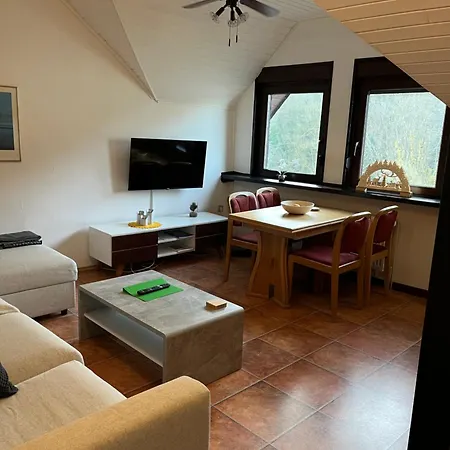 Haus Zur Vulkaneifel * Brohl-Lutzing